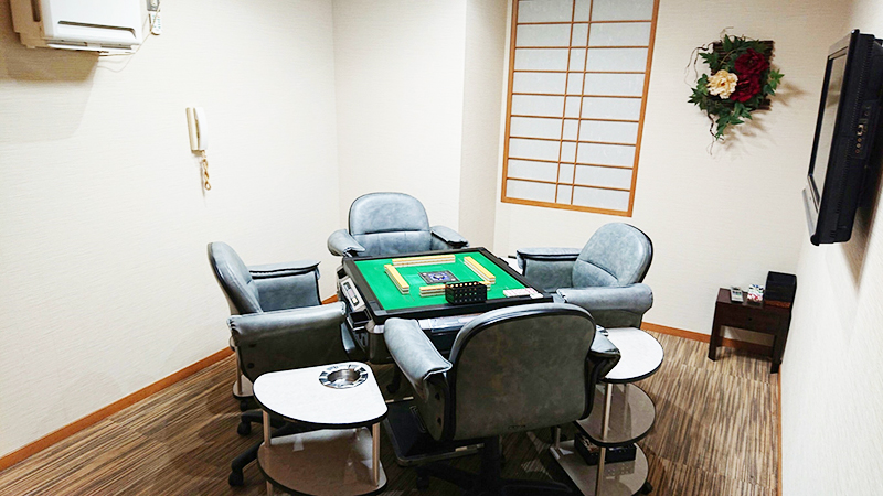 麻雀ウィング個室【桔　梗・牡　丹】